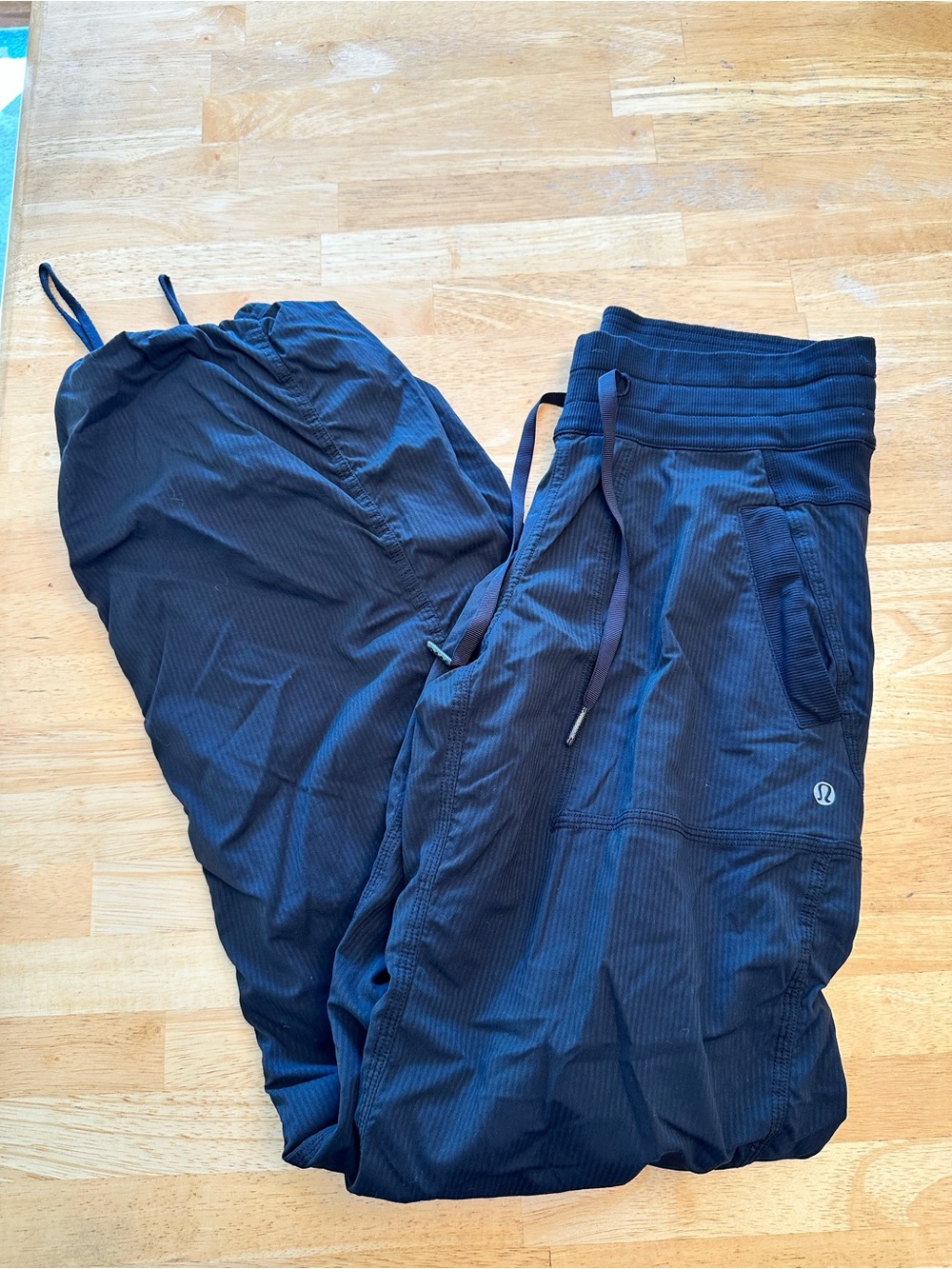 Lululemon Dance Studio Pants - lined. (4)